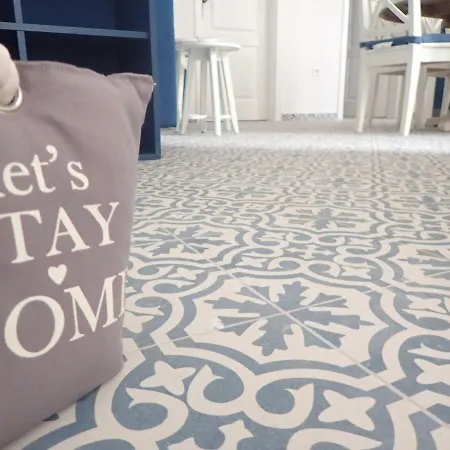 Porat Vela Apartment *