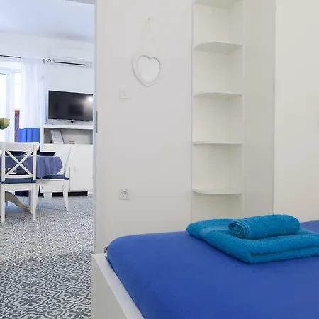 Porat Vela Apartment Podgora