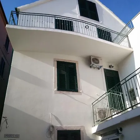 Appartement Porat Vela *